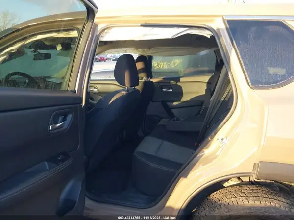 5N1BT3BB4SC782686 2025 NISSAN ROGUE - Image 8