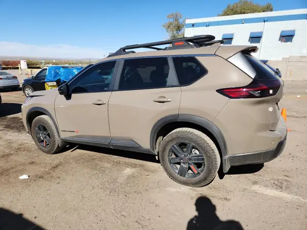 5N1BT3BB4SC787788 2025 NISSAN ROGUE - Image 2