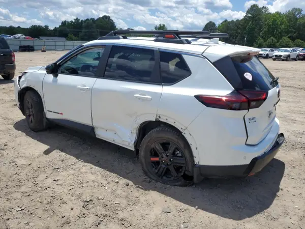 5N1BT3BB4SC804136 2025 NISSAN ROGUE - Image 2
