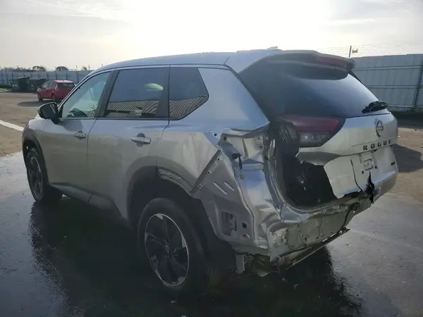 5N1BT3BB4SC830879 2025 NISSAN ROGUE - Image 2