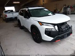5N1BT3BB4SC832437 2025 NISSAN ROGUE