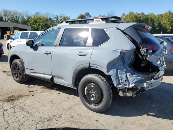 5N1BT3BB4TC690009 2026 NISSAN ROGUE - Image 2