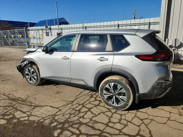 5N1BT3BB5NC687591 2022 NISSAN ROGUE - Image 2