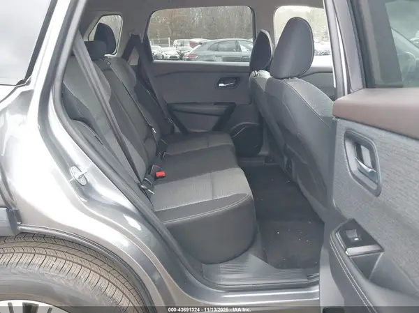 5N1BT3BB5NC694671 2022 NISSAN ROGUE - Image 8