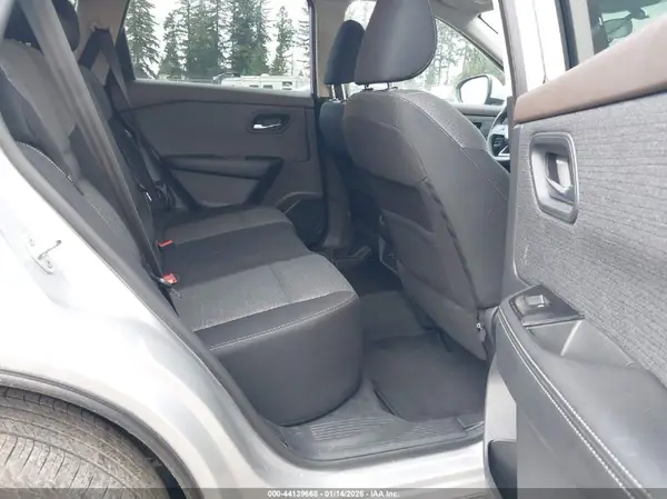 5N1BT3BB5NC721559 2022 NISSAN ROGUE - Image 8
