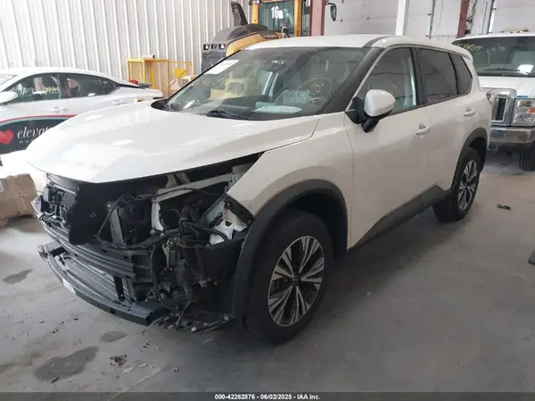 5N1BT3BB5PC782946 2023 NISSAN ROGUE - Image 2
