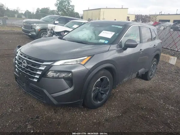 5N1BT3BB5RC695891 2024 NISSAN ROGUE - Image 2