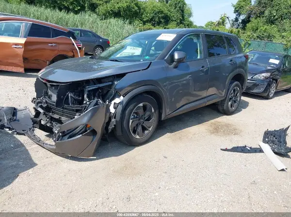 5N1BT3BB5RC699486 2024 NISSAN ROGUE - Image 2