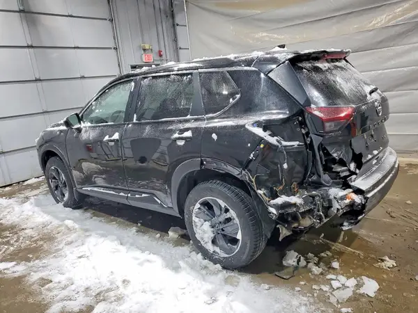 5N1BT3BB5RC742594 2024 NISSAN ROGUE - Image 2