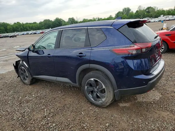 5N1BT3BB5RC743132 2024 NISSAN ROGUE - Image 2