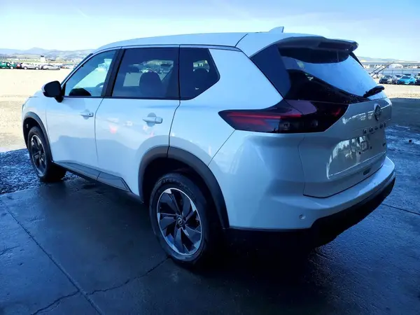 5N1BT3BB5SC768750 2025 NISSAN ROGUE - Image 2