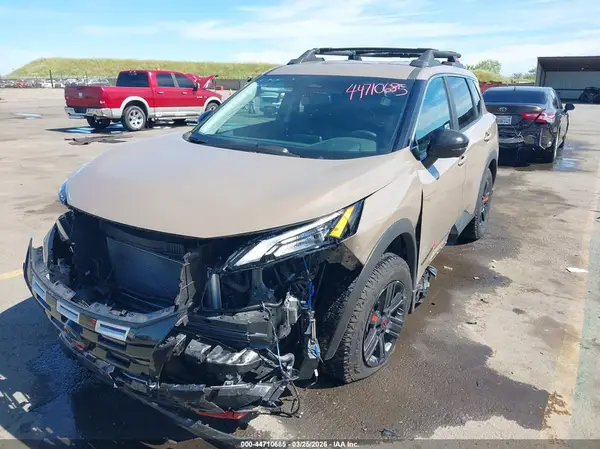 5N1BT3BB5SC827585 2025 NISSAN ROGUE - Image 2