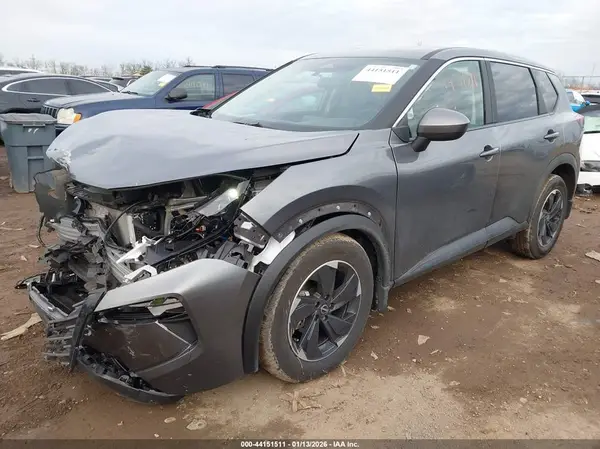 5N1BT3BB5SC840630 2025 NISSAN ROGUE - Image 2