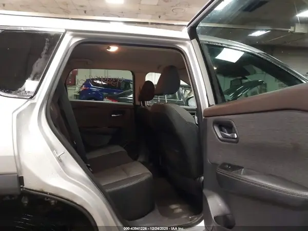5N1BT3BB6NC682822 2022 NISSAN ROGUE - Image 8