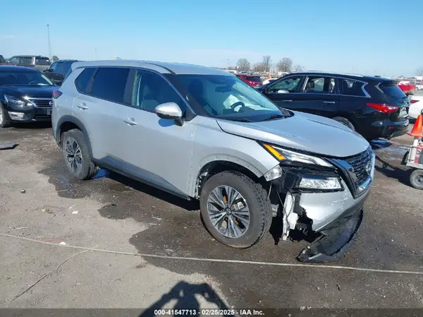 5N1BT3BB6NC693707 2022 NISSAN ROGUE - Image 1