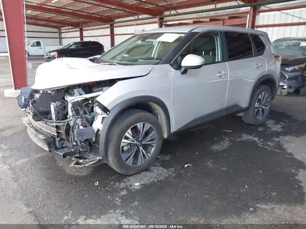 5N1BT3BB6PC788609 2023 NISSAN ROGUE - Image 2