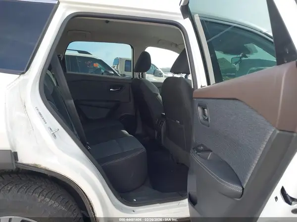 5N1BT3BB6PC793826 2023 NISSAN ROGUE - Image 3