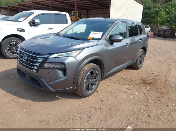 5N1BT3BB6RC674418 2024 NISSAN ROGUE - Image 2