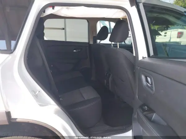 5N1BT3BB6RC686469 2024 NISSAN ROGUE - Image 8