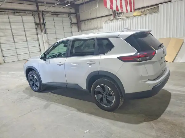 5N1BT3BB6RC704937 2024 NISSAN ROGUE - Image 2