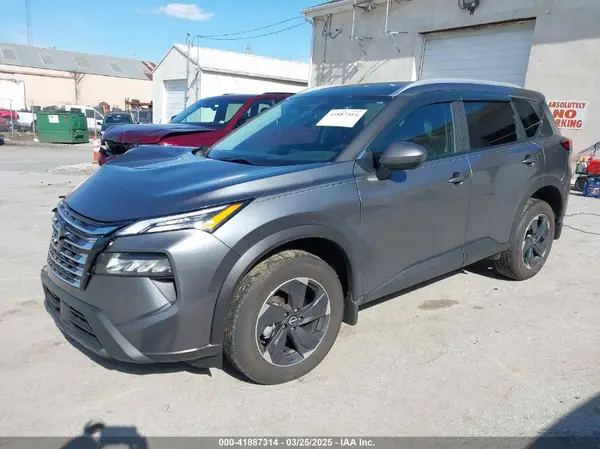 5N1BT3BB6RC718577 2024 NISSAN ROGUE - Image 2