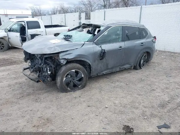 5N1BT3BB6RC722256 2024 NISSAN ROGUE - Image 2