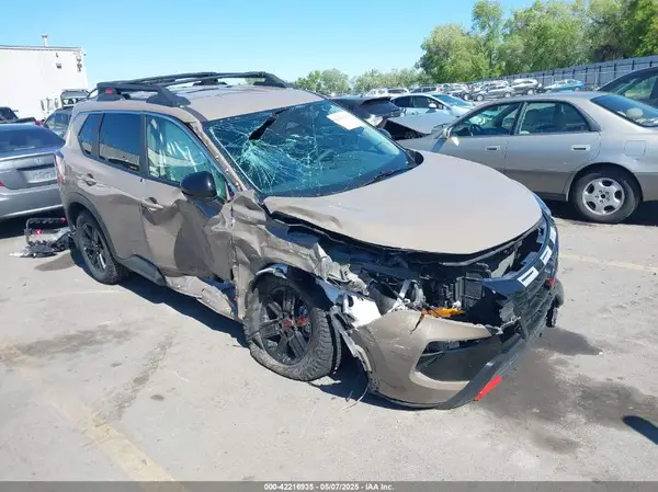 5N1BT3BB6SC763850 2025 NISSAN ROGUE - Image 1
