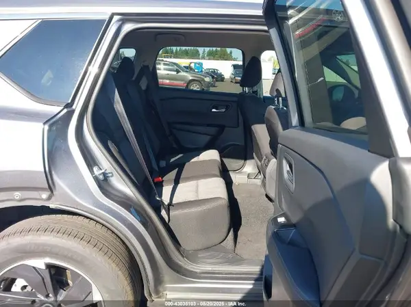 5N1BT3BB6SC808575 2025 NISSAN ROGUE - Image 8