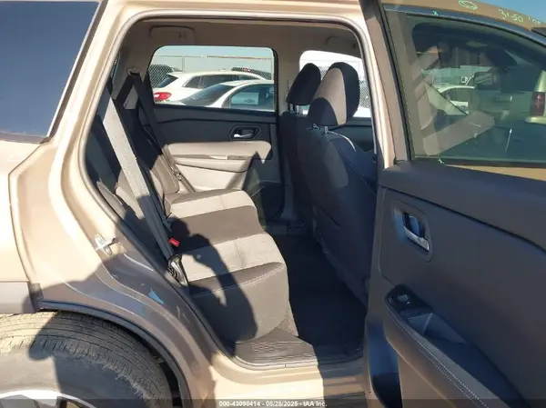 5N1BT3BB6SC821438 2025 NISSAN ROGUE - Image 8