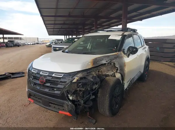 5N1BT3BB6SC848185 2025 NISSAN ROGUE - Image 2