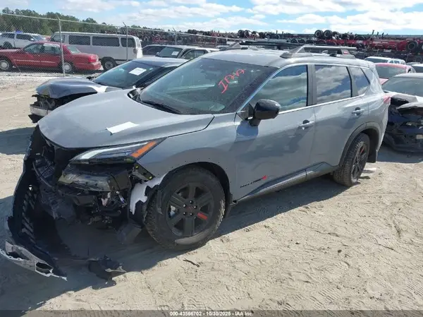5N1BT3BB6TC708039 2026 NISSAN ROGUE - Image 2