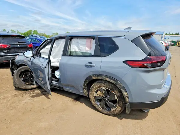 5N1BT3BB6TC719235 2026 NISSAN ROGUE - Image 2