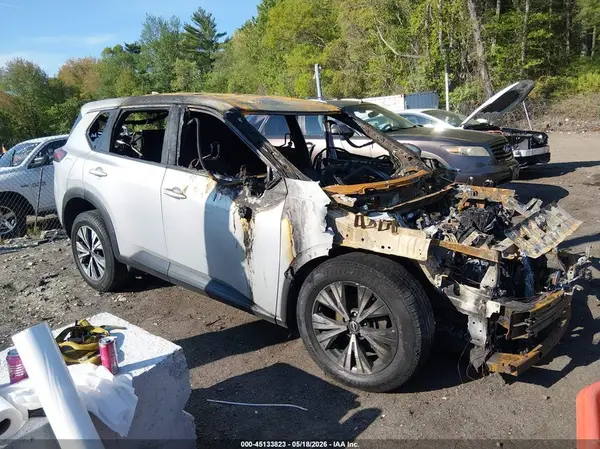 5N1BT3BB7NC675765 2022 NISSAN ROGUE - Image 1