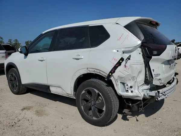 5N1BT3BB7RC681748 2024 NISSAN ROGUE - Image 2