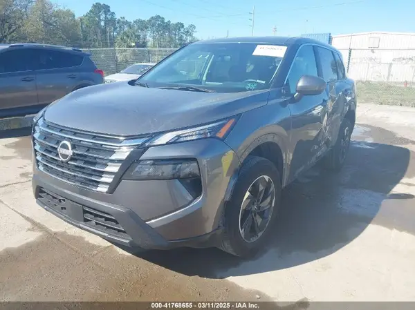 5N1BT3BB7RC697027 2024 NISSAN ROGUE - Image 2