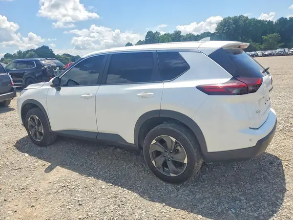 5N1BT3BB7RC709578 2024 NISSAN ROGUE - Image 2