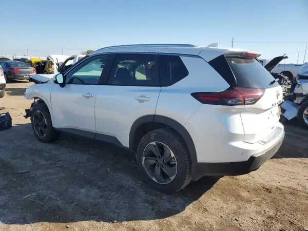 5N1BT3BB7RC713193 2024 NISSAN ROGUE - Image 2