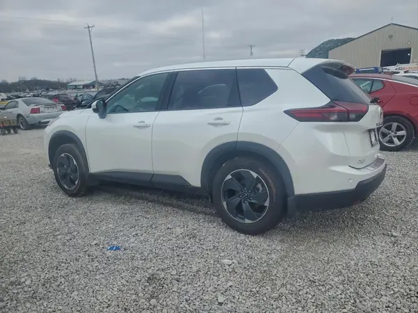 5N1BT3BB7RC744489 2024 NISSAN ROGUE - Image 2