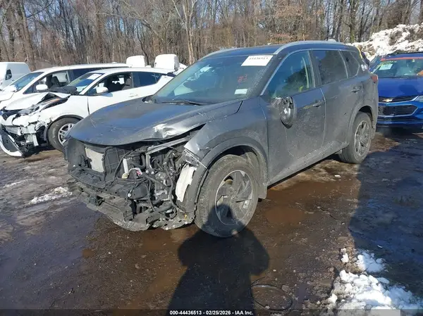 5N1BT3BB7SC767163 2025 NISSAN ROGUE - Image 2
