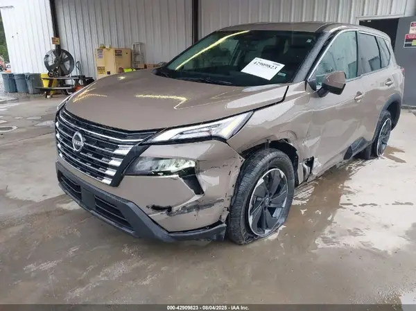 5N1BT3BB7SC782519 2025 NISSAN ROGUE - Image 2