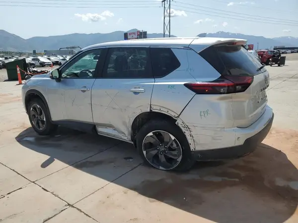 5N1BT3BB7SC828141 2025 NISSAN ROGUE - Image 2