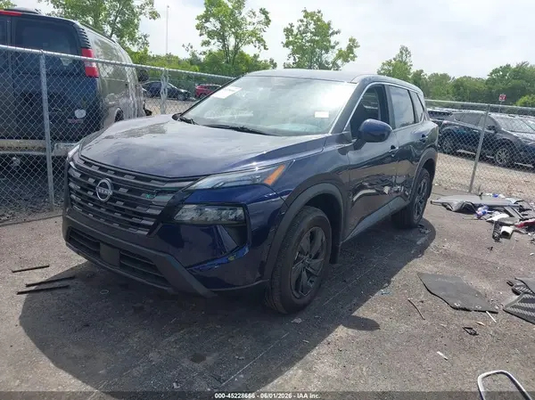 5N1BT3BB7TC790587 2026 NISSAN ROGUE - Image 2