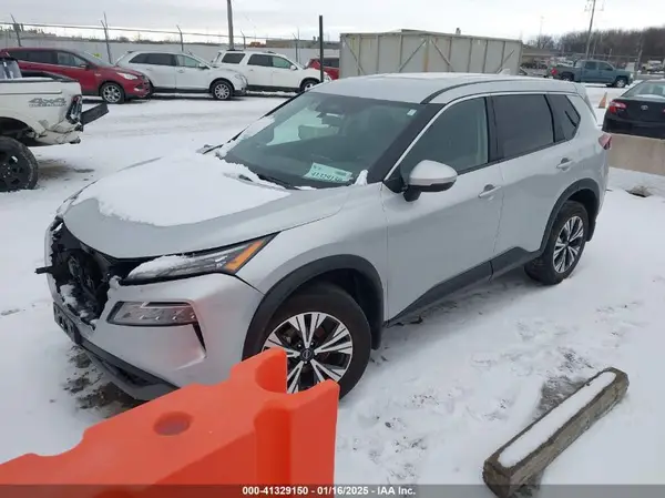 5N1BT3BB8NC673636 2022 NISSAN ROGUE - Image 2