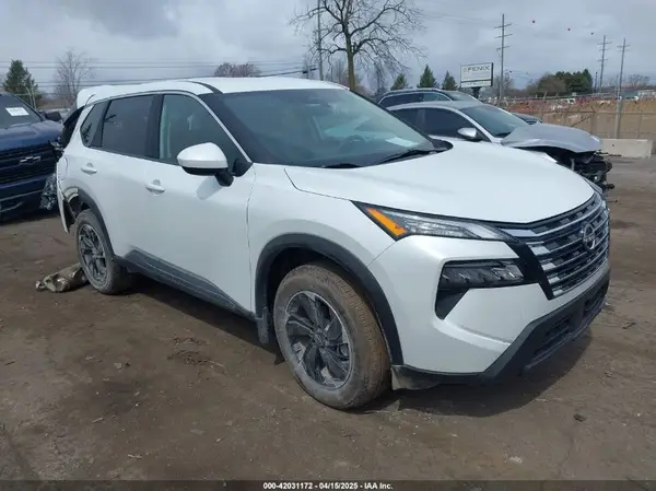 5N1BT3BB8RC672590 2024 NISSAN ROGUE - Image 1