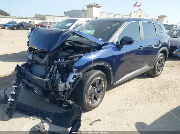 5N1BT3BB8RC690538 2024 NISSAN ROGUE - Image 2