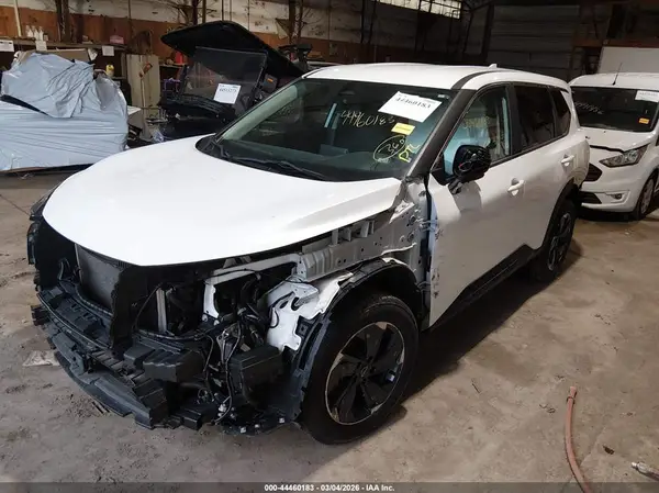 5N1BT3BB8RC694184 2024 NISSAN ROGUE - Image 2