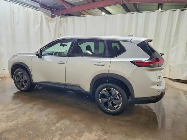 5N1BT3BB8RC701683 2024 NISSAN ROGUE - Image 2