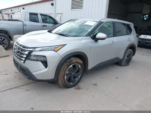 5N1BT3BB8RC704549 2024 NISSAN ROGUE - Image 2