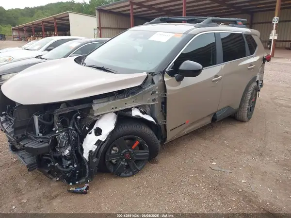 5N1BT3BB8SC776468 2025 NISSAN ROGUE - Image 2