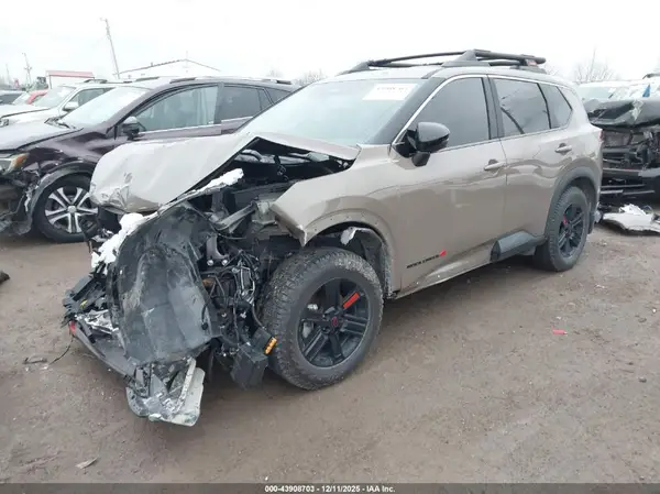 5N1BT3BB8SC786059 2025 NISSAN ROGUE - Image 2